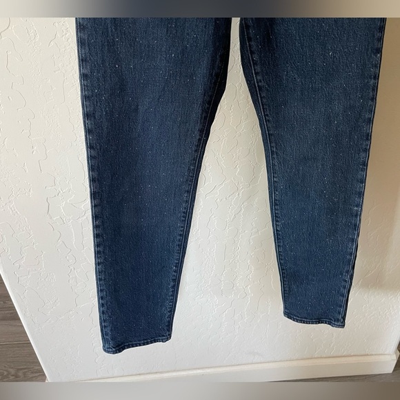 Levi’s| Women’s Wedgie High Rise Jeans, Dark Wash with Spotted Details—Size 24• - Picture 6 of 16